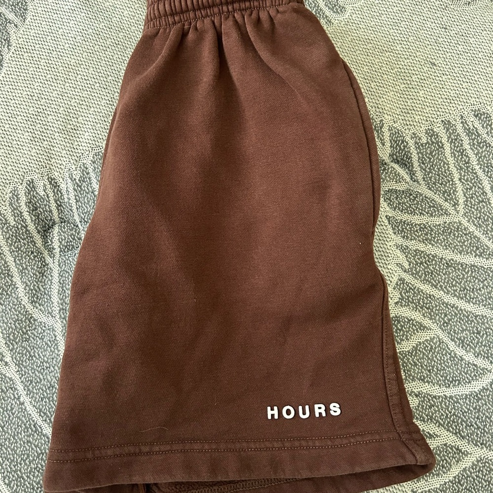 h:ours Brown Athletic Shorts